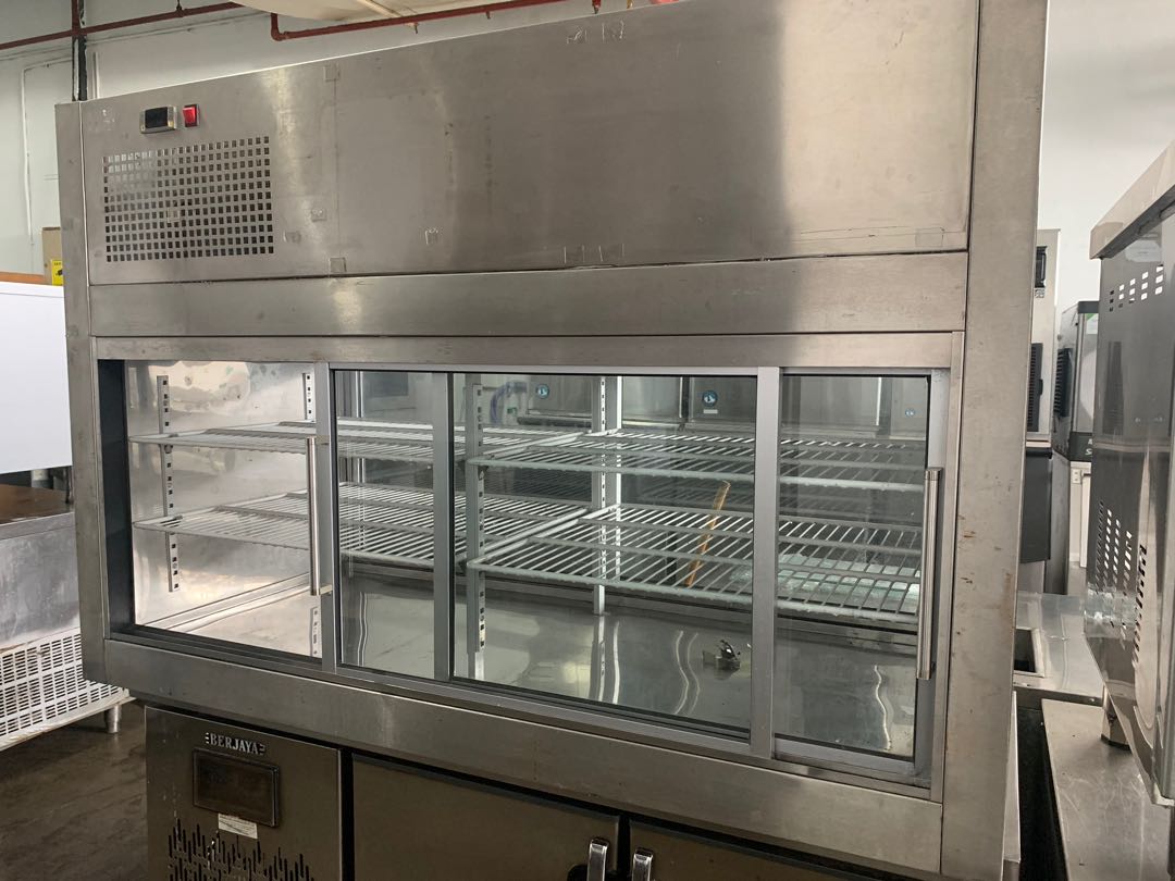 Table top display chiller. Blower cooling type. Free deliver and