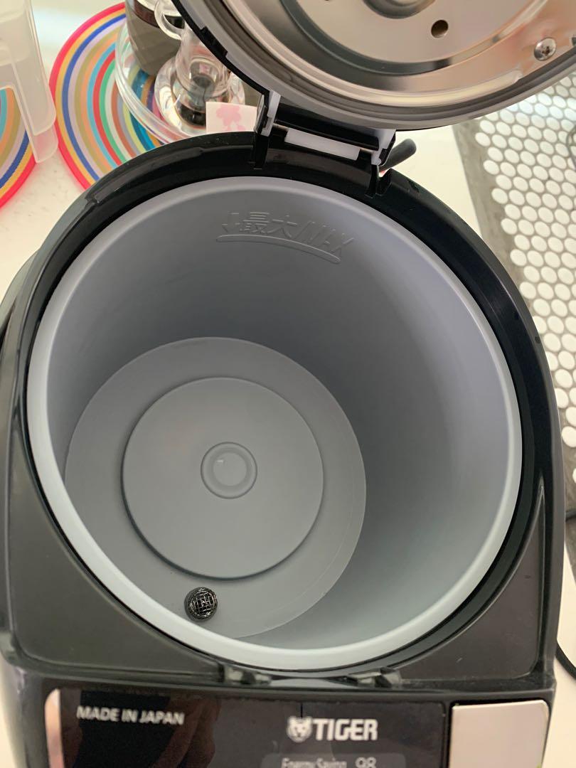 Tiger Electric Hot Water Pot Made in Japan, TV & Home Appliances