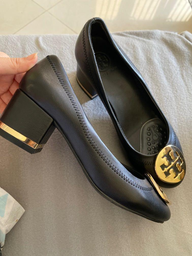 Tory Burch Amy Pump Heels size 36, Fesyen Wanita, Sepatu di Carousell