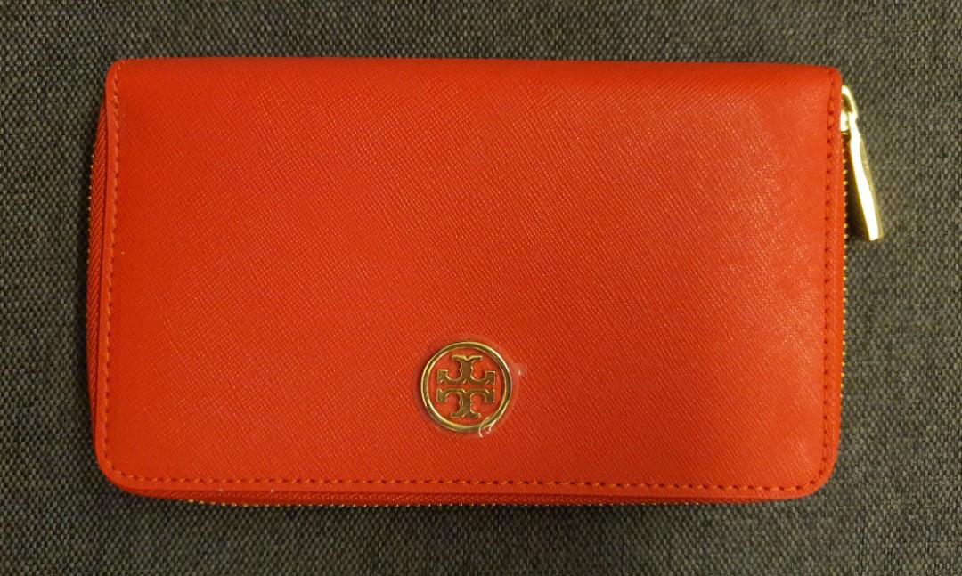 Tory Burch Wallet - orange red color, Women's Fashion, Bags & Wallets,  Wallets & Card Holders on Carousell