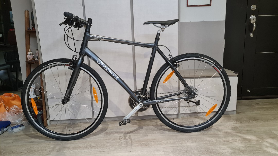 Trek 7.2 sales fx 22.5 inch