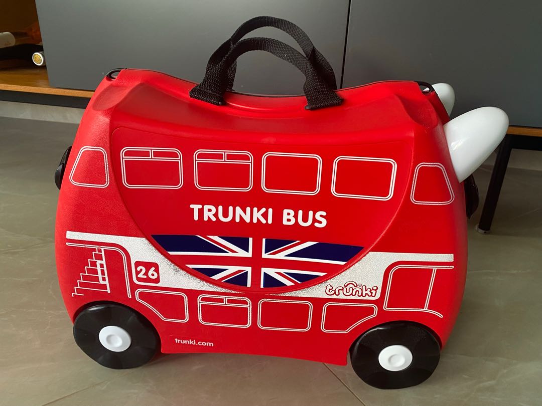 Trunki cheap london bus