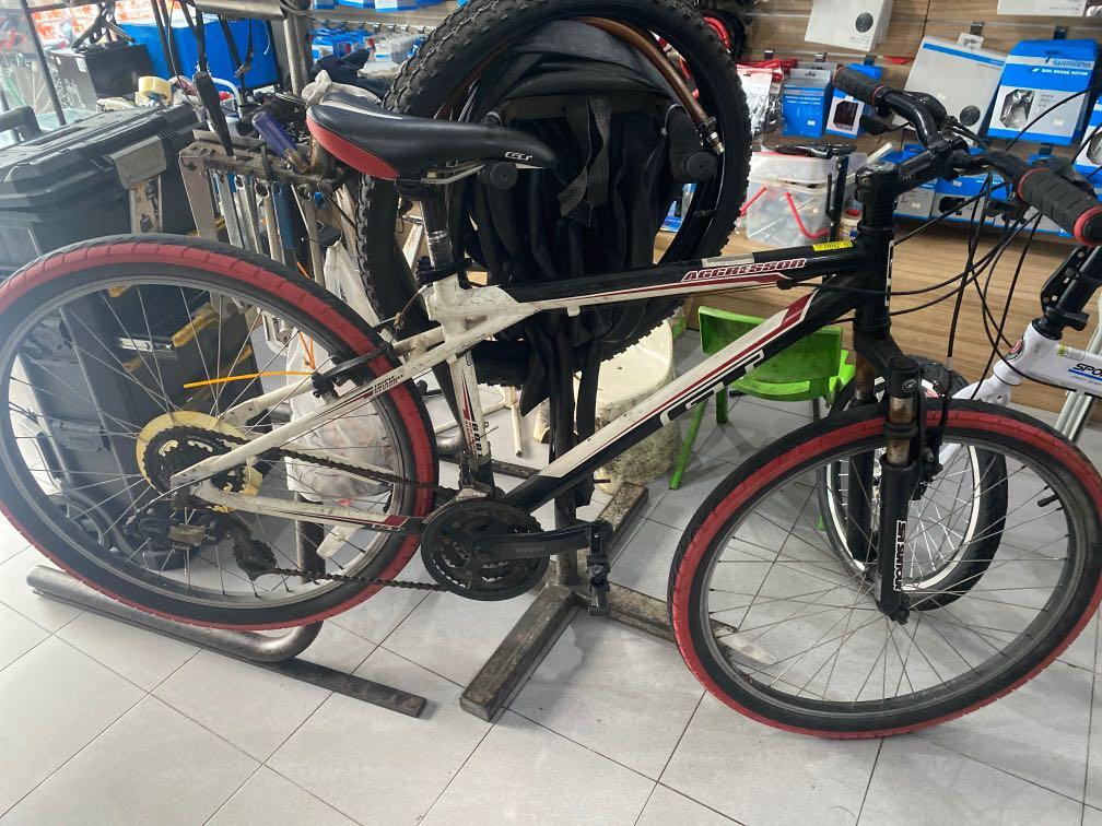USED GT Aggressor Mtb mountain bicycle Sports Equipment Bicycles