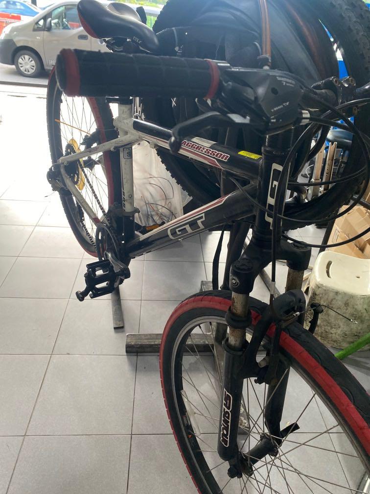 USED GT Aggressor Mtb mountain bicycle Sports Equipment Bicycles