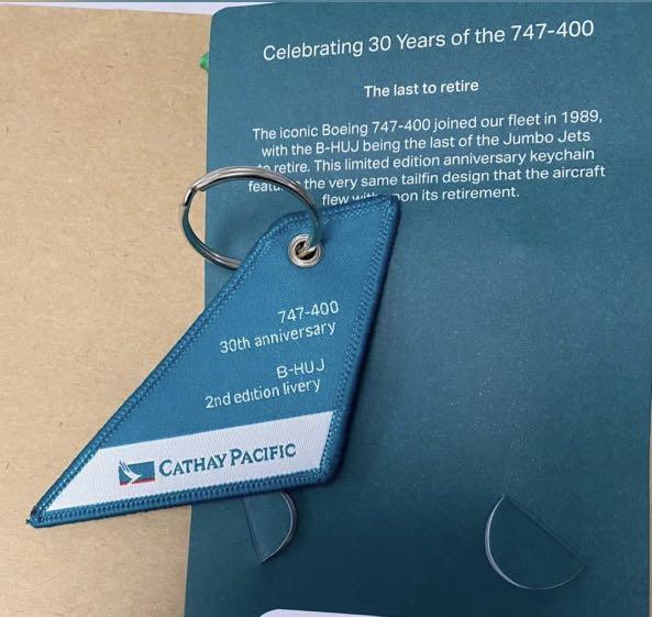 國泰波音30週年 紀念鎖匙扣 CX Cathay key holder, 興趣及遊戲, 旅行, 旅遊 - 旅行必需品及用品 - Carousell