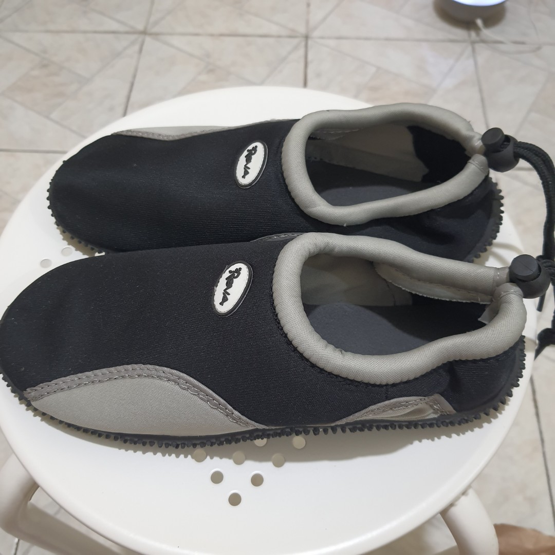 Aqua Shoes Reva Fits Sizes 7 8