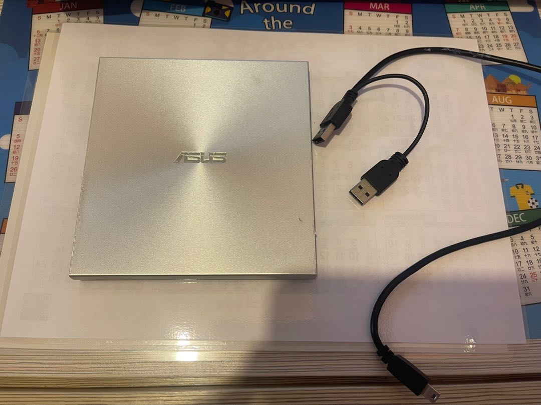 ASUS 華碩 ZenDrive U9M (SDRW-08U9M-U) 超簿外接DVD燒錄機, 電腦＆科技, 電腦周邊及配件, 電腦周邊產品 ...