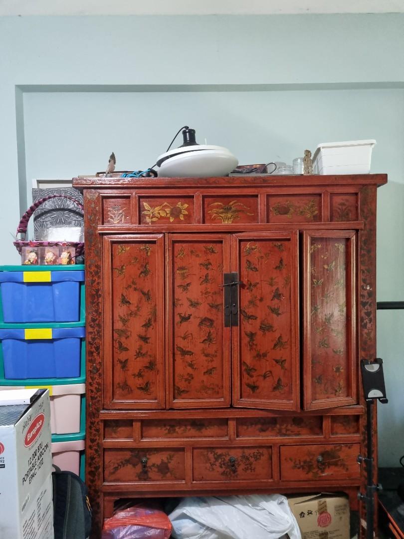 Can put tv console, Furniture & Home Living, Furniture, TV Consoles on