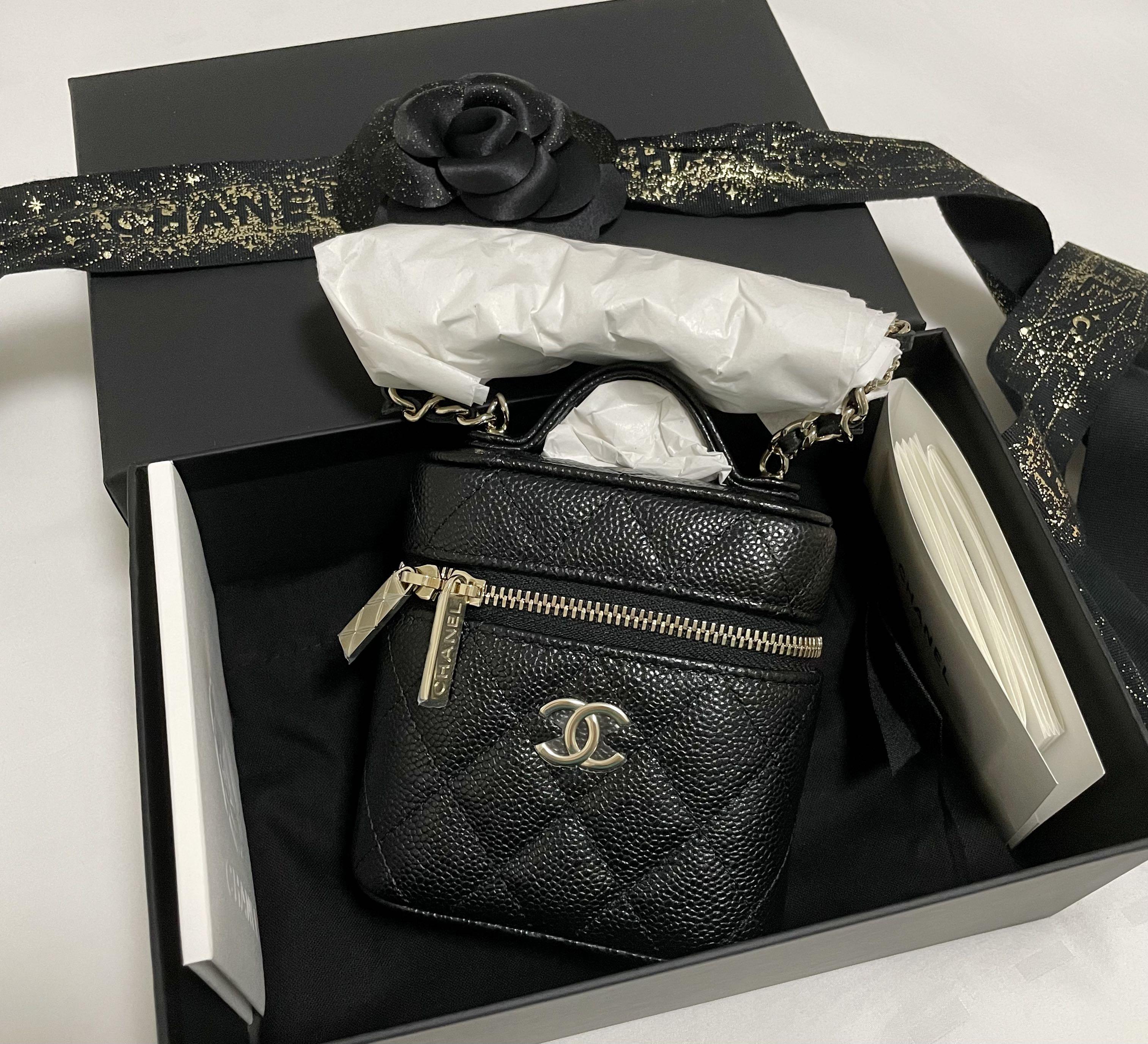 Like New* Chanel Filigree Vanity Black and Begie Caviar Leather with GHW,  Luxury, Bags & Wallets on Carousell
