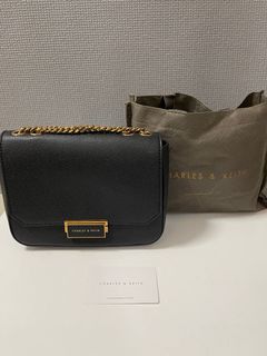（分類：）位於 。 由 johnsgargesale 提交（商品編號 1136326977，圖片 1）。簡介： 。