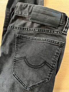 （分類：）位於 。 由 jacwei 提交（商品編號 1136270583，圖片 1）。簡介： 。