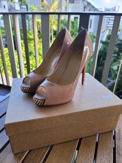 Elskede ingeniør Vil 100+ affordable "christian louboutin heels" For Sale | Luxury | Carousell  Singapore