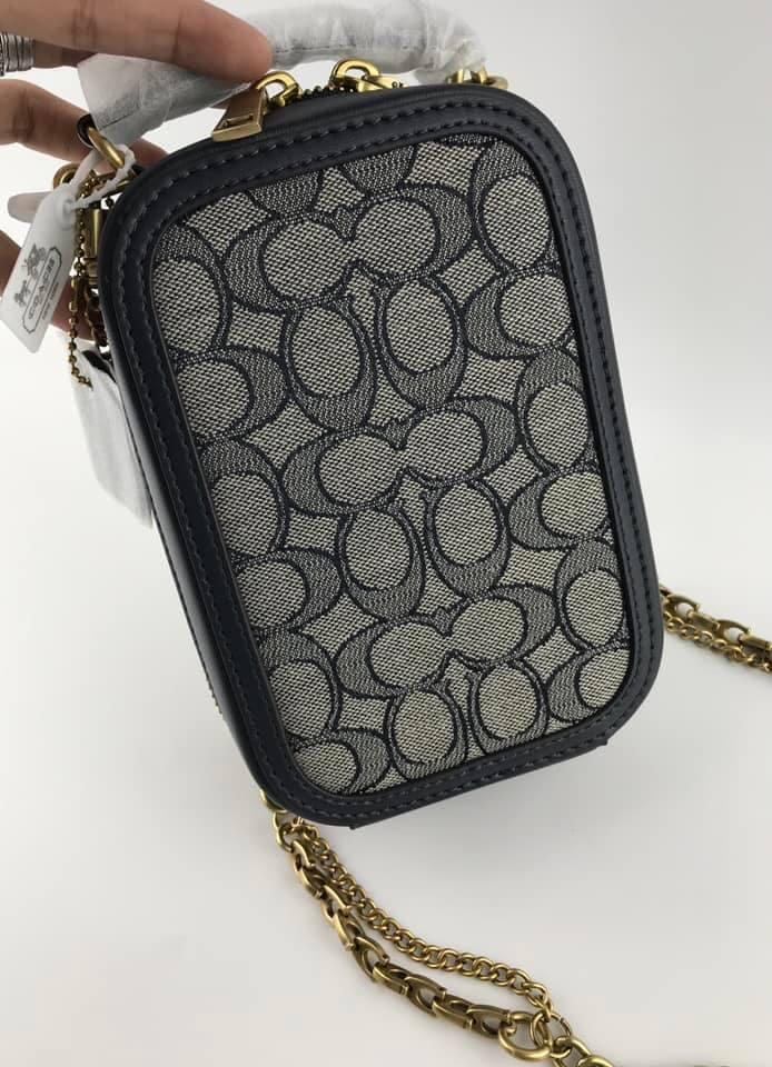 Coach Alie Camera Bag in Signature Jacquard, Women's Fashion, Bags & Wallets, Crossbody Bags on