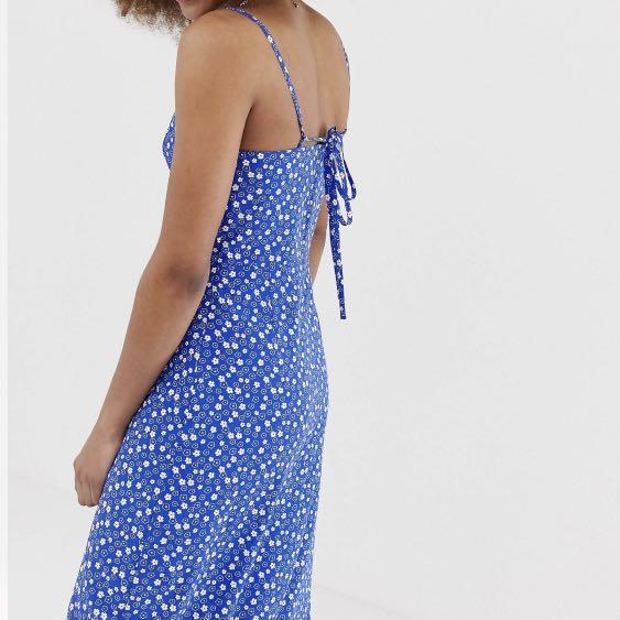 Collusion 90's best sale floral cami dress