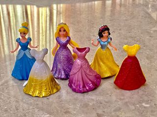 Disney dress 2025 up dolls