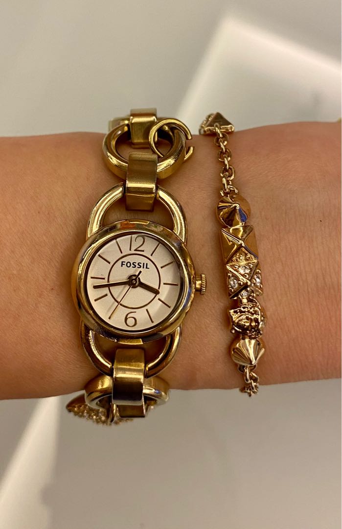 Fossil watch, Women's Fashion, Watches \u0026 Accessories, Watches on Carousell