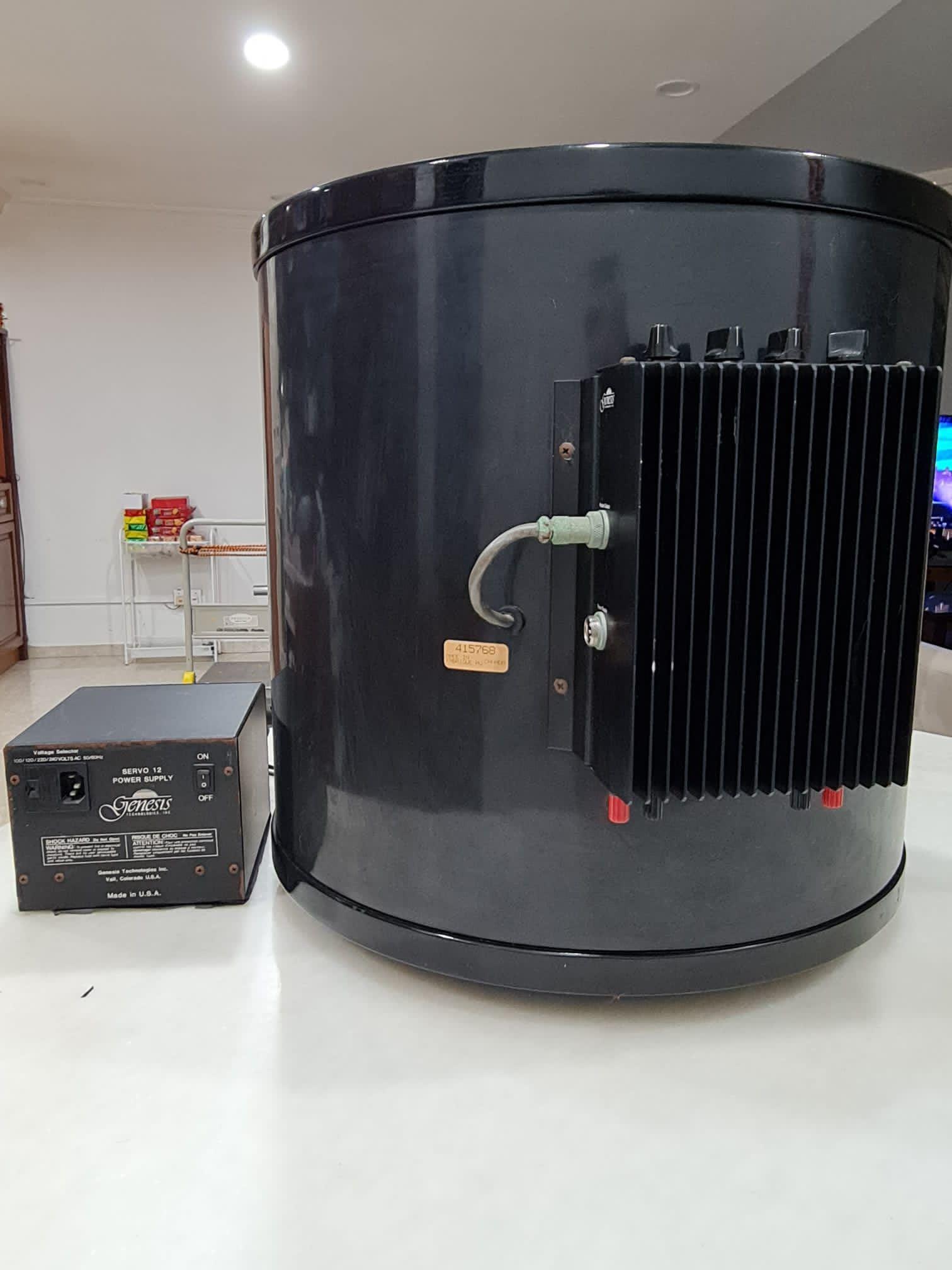 Genesis servo 12 hot sale subwoofer