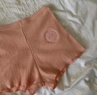 (Category: ) located in . Submitted by jadecstro (Listing ID 1136342613, Image 1). Description: .