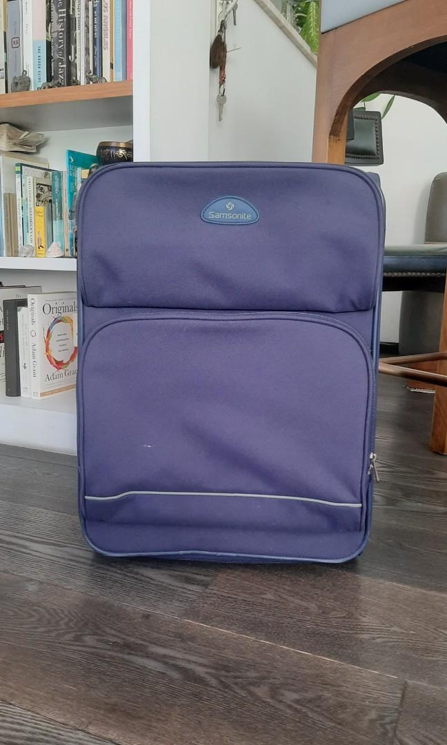 HAND CARRY LUGGAGE SAMSONITE, Hobbies & Toys, Travel, Luggage on Carousell