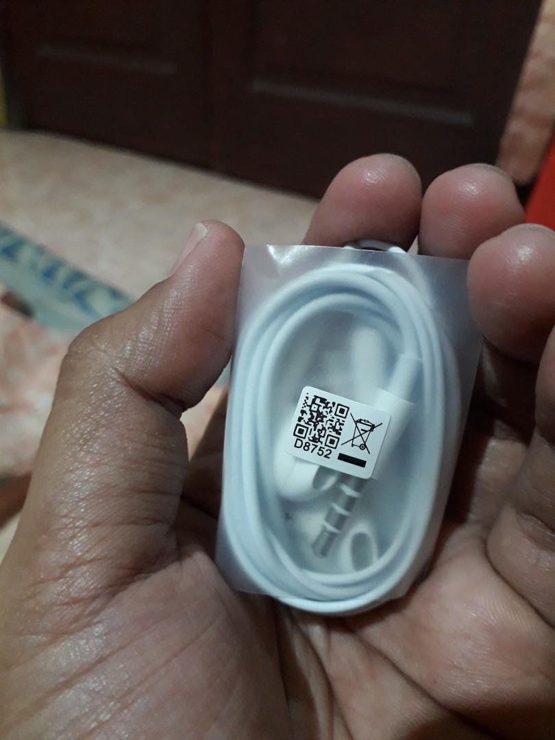 Harga headset oppo a5 2020 original top