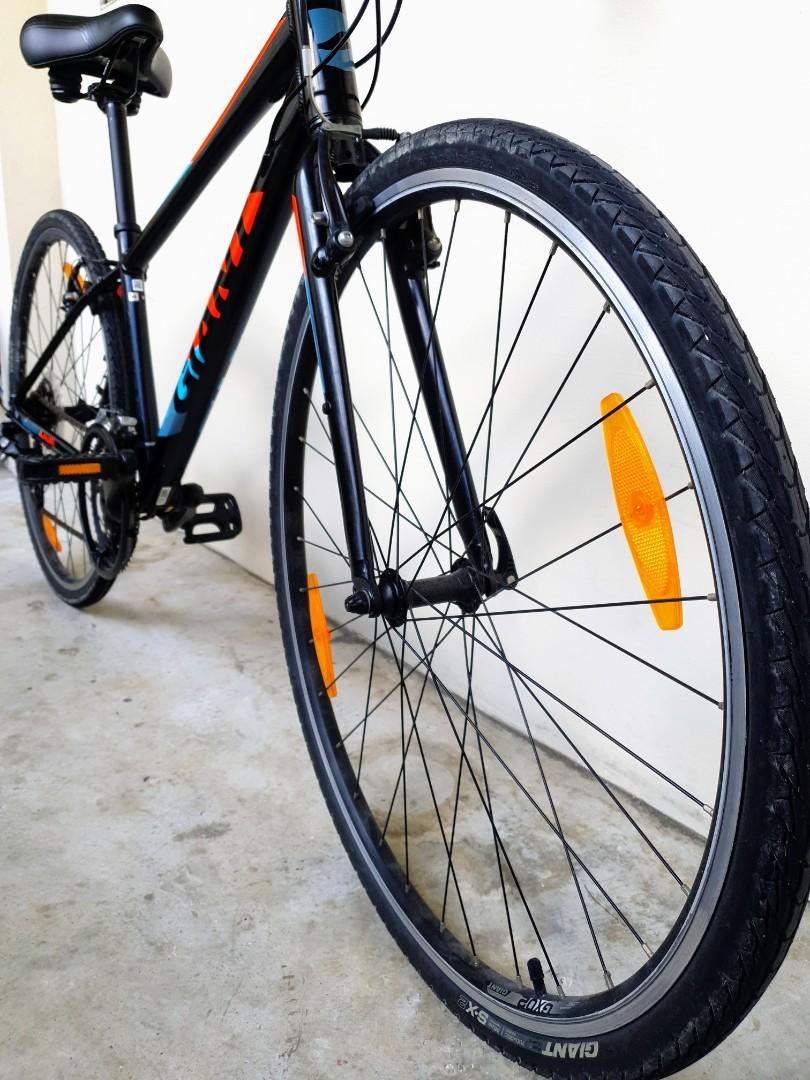 Hybrid Giant Escape 2 2019 Bike Bicycle Sports Equipment