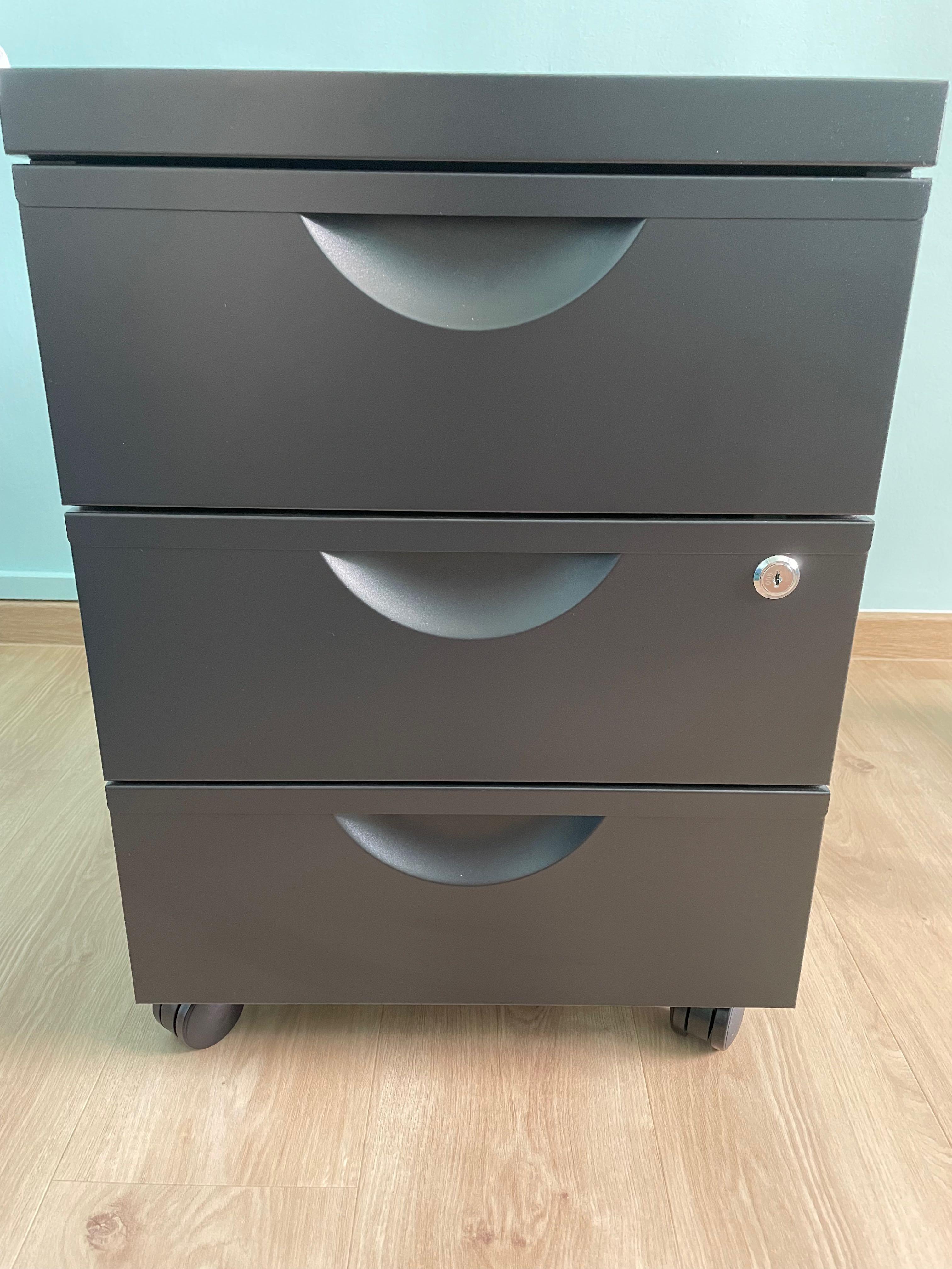 Mobile outlet pedestal ikea