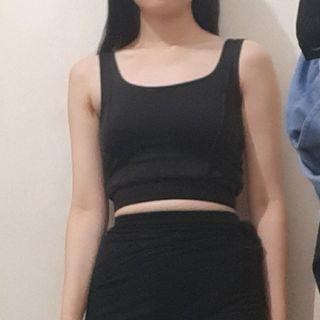 Kurve black tanktop