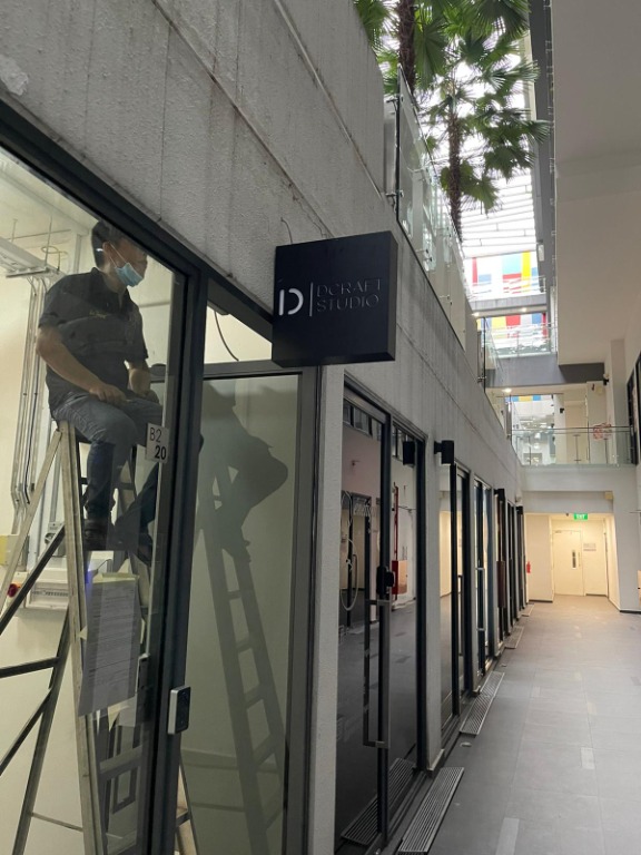 Light Box Shop Signage Large LED, Hobbies & Toys, Stationery & Craft