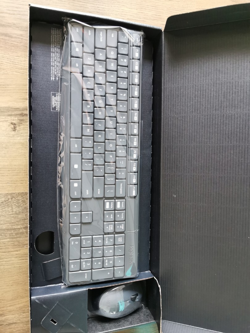 Logitech K235 Full Set, Computers & Tech, Parts & Accessories, Computer ...
