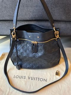 (Category: ) located in . Submitted by luxse (Listing ID 1136338459, Image 1). Description: .