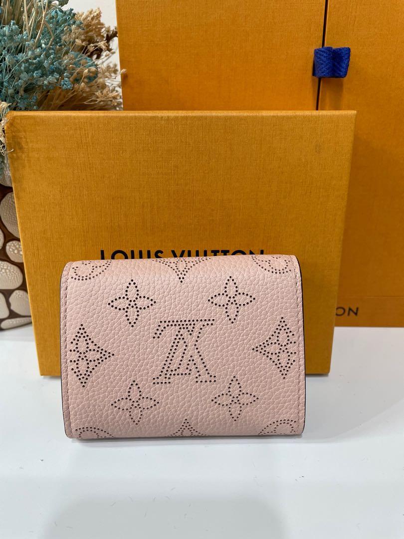 Louis Vuitton Iris Mahina Wallet Magnolia - LVLENKA Luxury Consignment