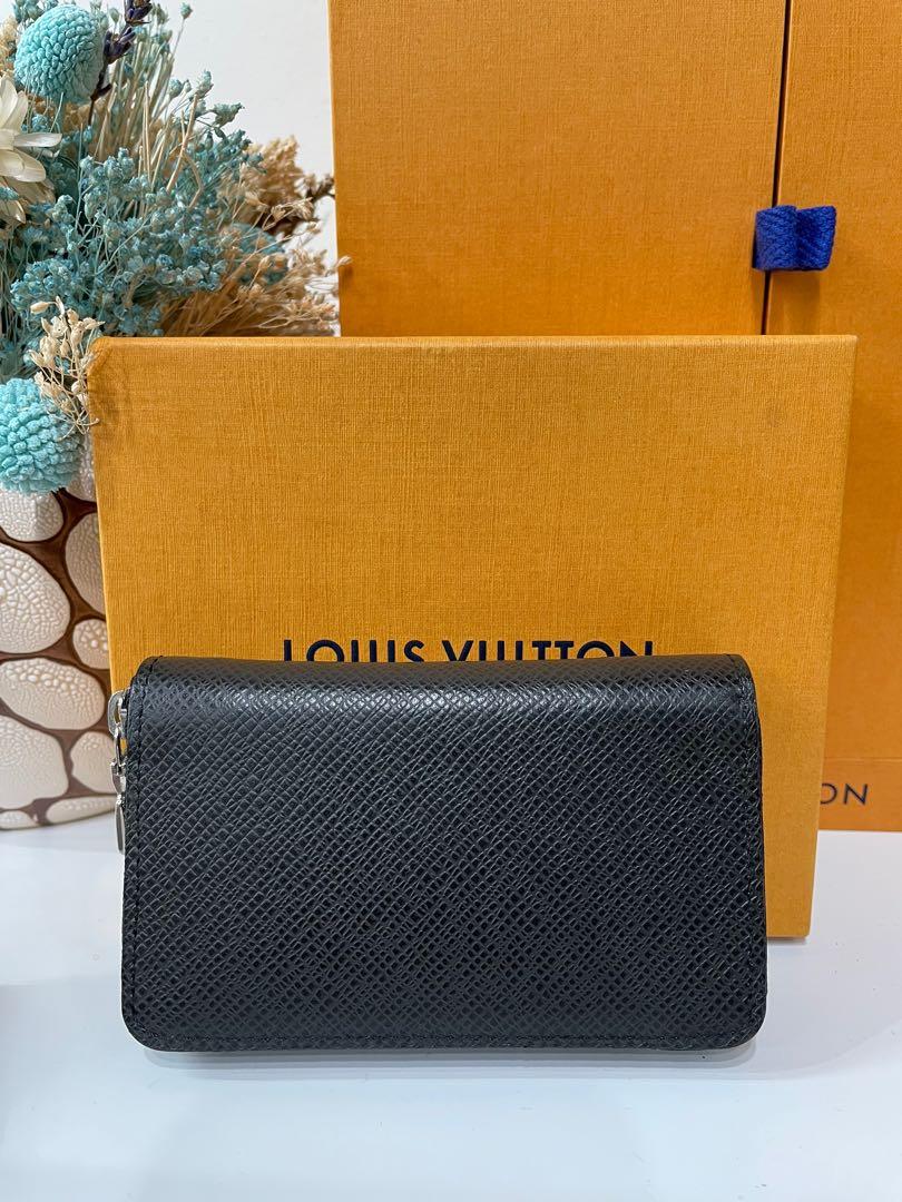 Louis Vuitton Zippy Coin Purse Vertical Noir Taiga Leather, Luxury