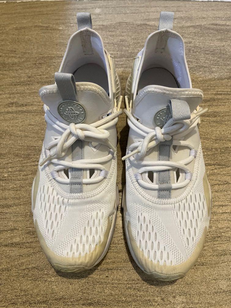Nike Air Huarache white US10 Women s Fashion Footwear Sneakers