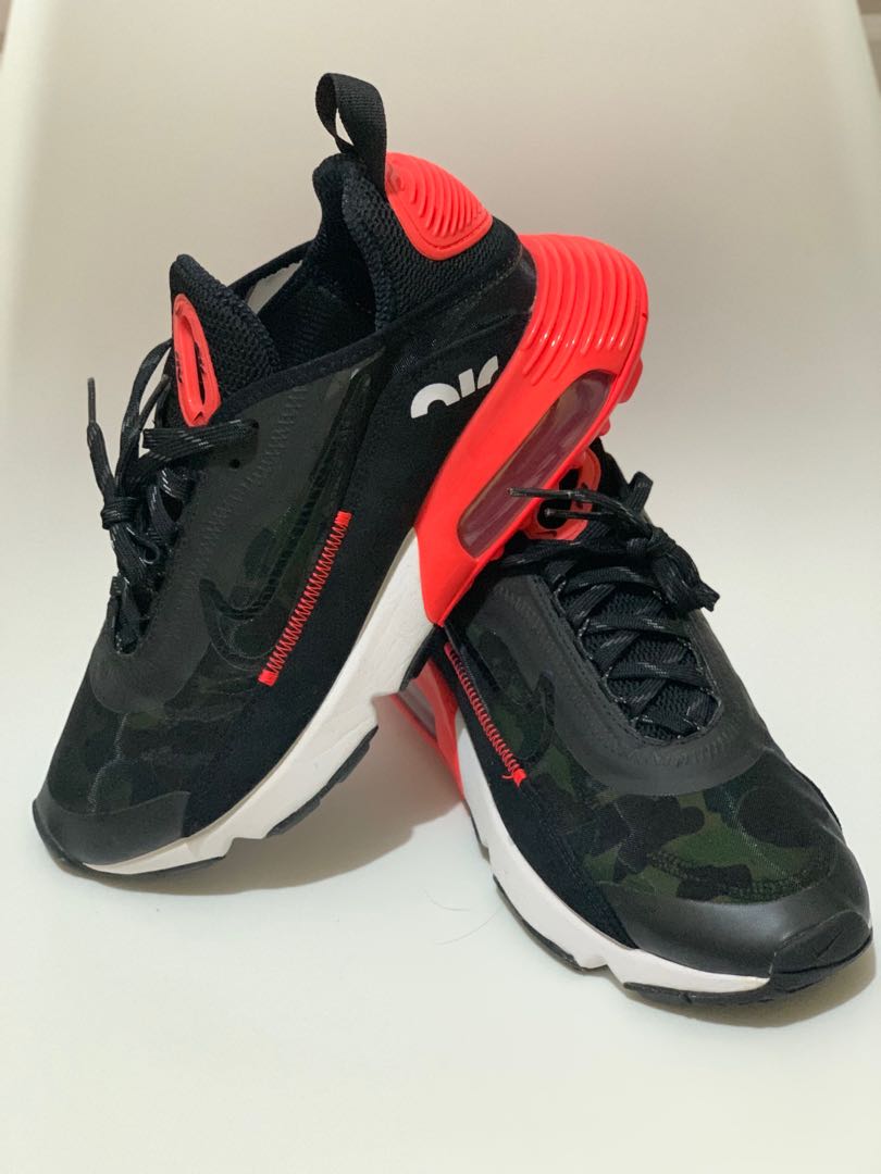 air max 2090 duck camo on feet