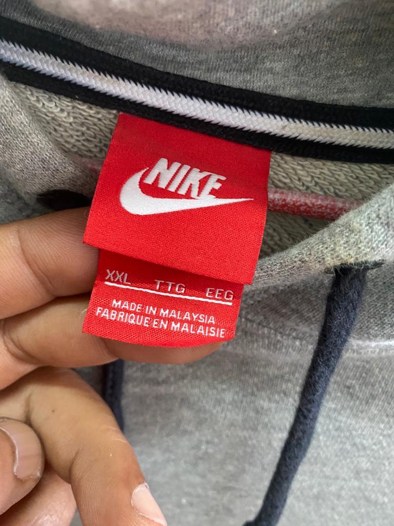 Vintage Nike red tag hoodie made in malaysia