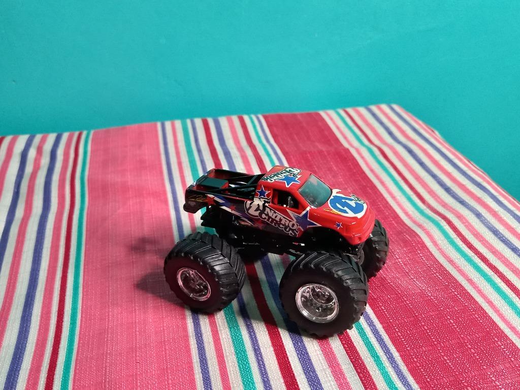 Hot wheels store nitro circus
