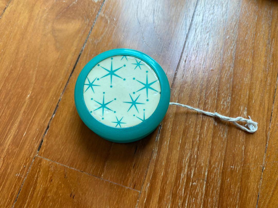 ProYo glow in the dark yoyo, Hobbies & Toys, Toys & Games on Carousell