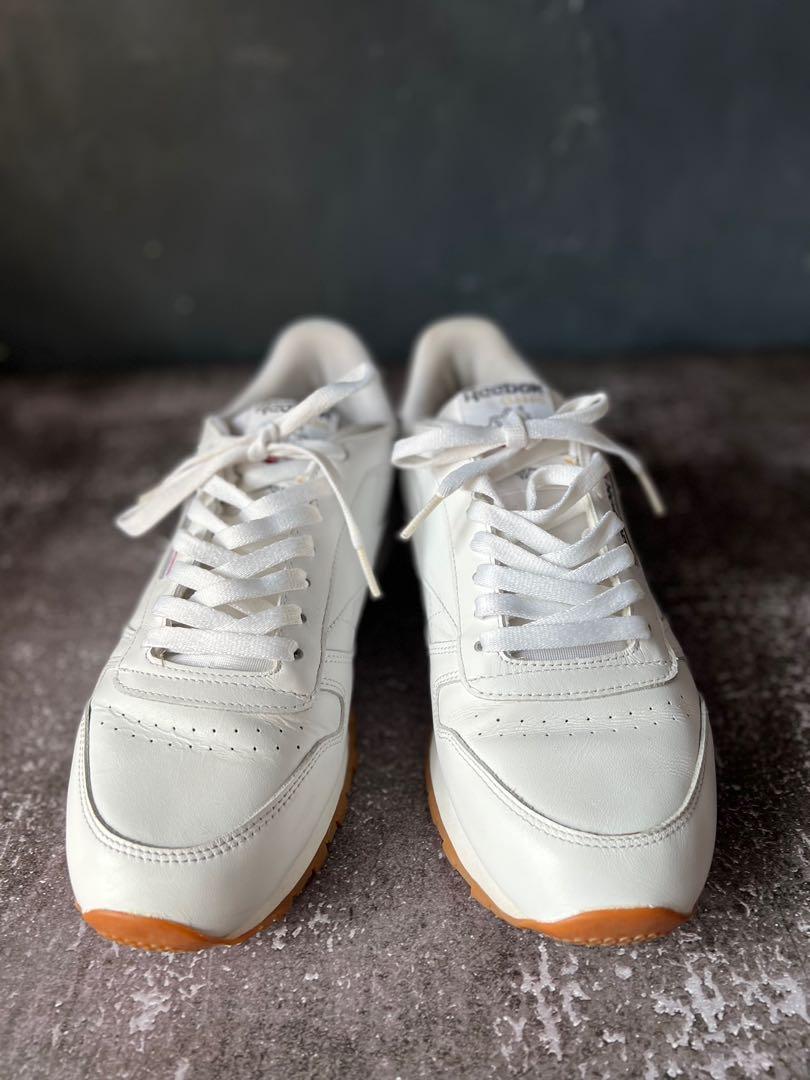 Reebok classic triple white sneaker