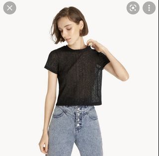 (Category: ) located in . Submitted by xwlwardrobe (Listing ID 1136412768, Image 1). Description: .