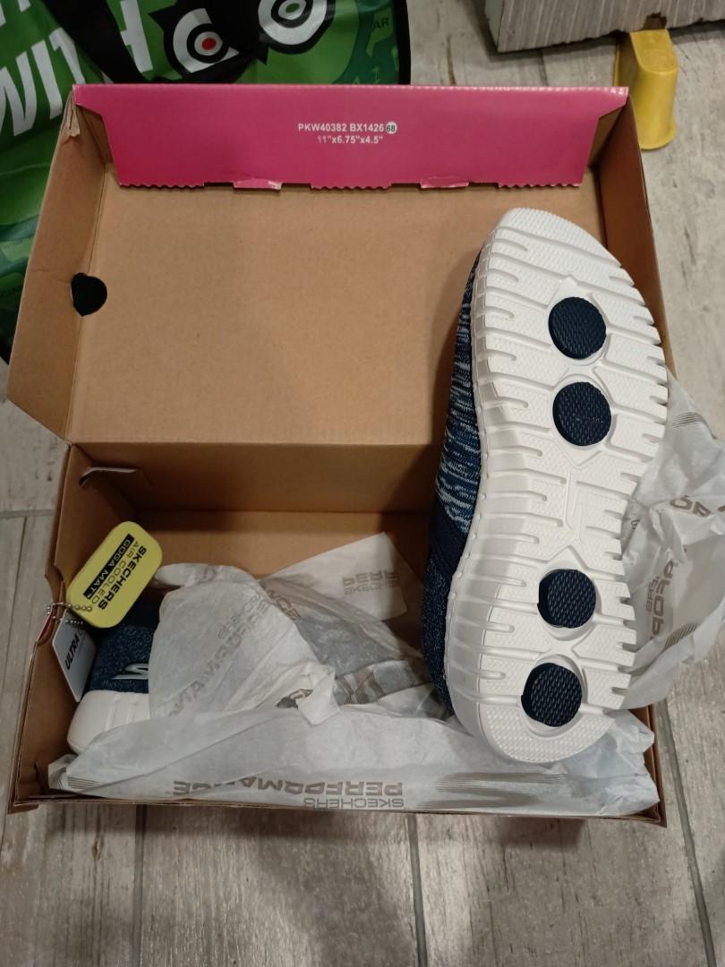 Go walk sales smart skechers