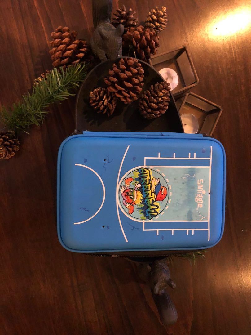 Smiggle pencil case (Category: Stationery & School Supplies) located in Pasay City. Submitted by chinkyola (Listing ID 1136260463, Image 1). Description: Smiggle pencil case basketball design. Pen not included..