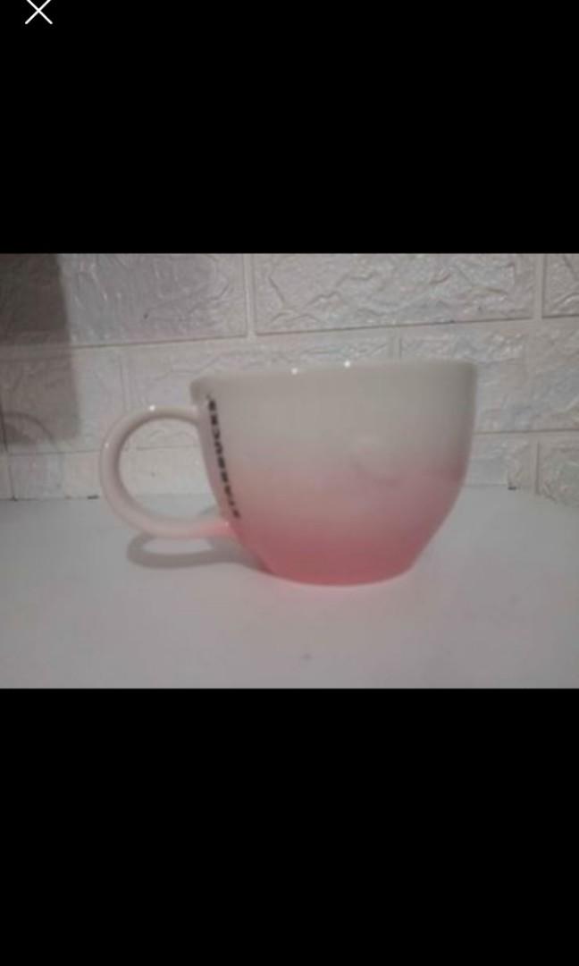 Starbucks cherry bloosom /Sakura mug from japan (Category: Coffee & Tea Tableware) located in Bacoor. Submitted by roxd_everything (Listing ID 1136285576, Image 1). Description: .
