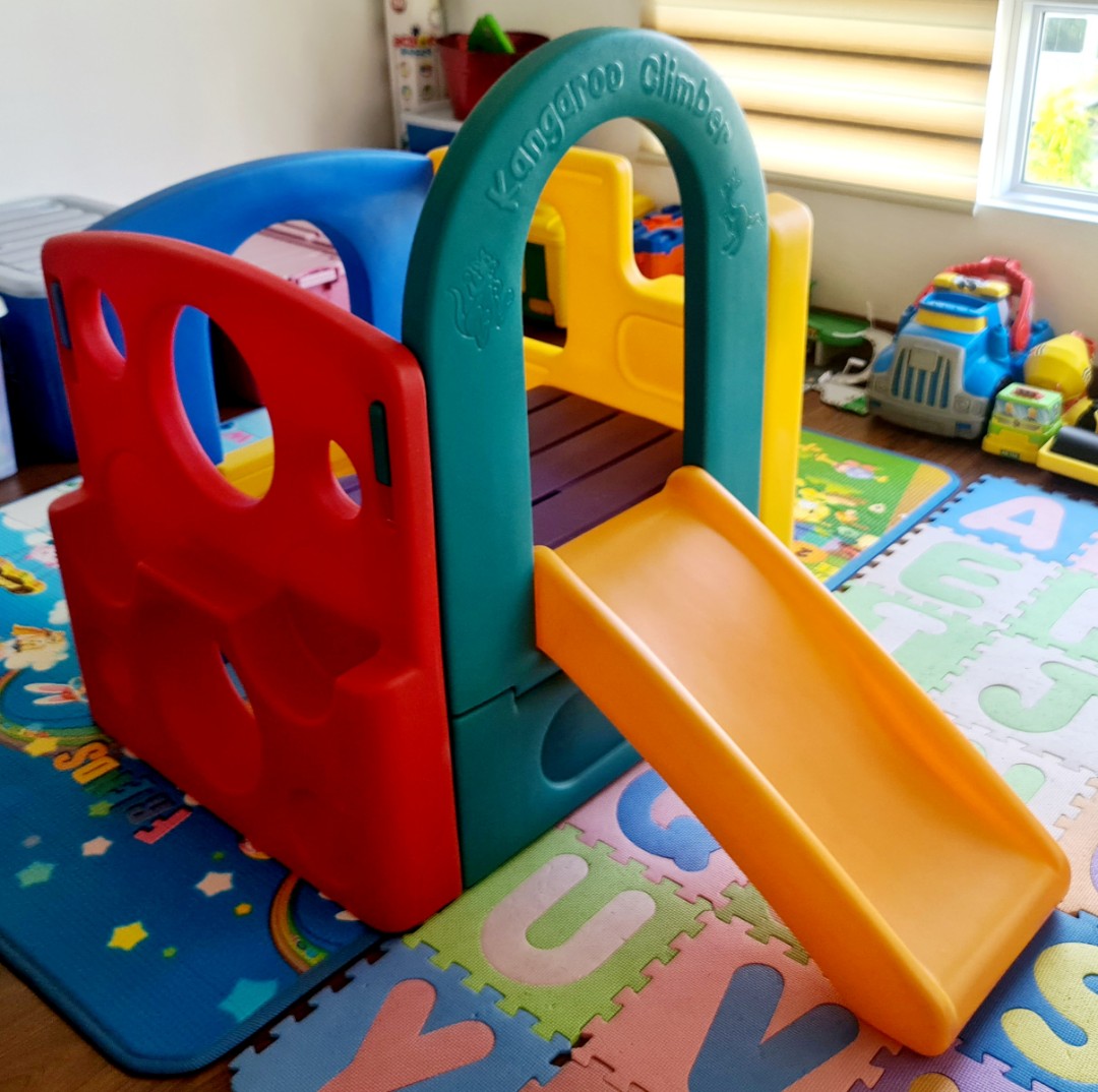 Step 2 Kangaroo Climber Activity Gym Slide, Climb, Crawl, Step, Hide