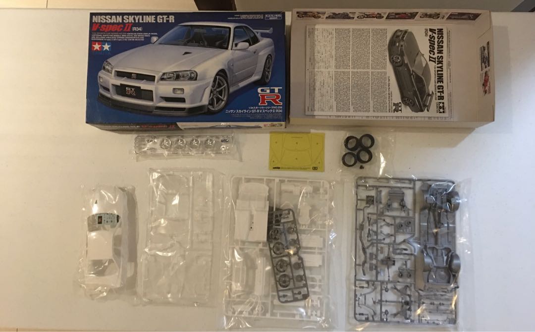 TAMIYA Nissan Skyline GTR-V - échelle 1/24 - TAMIYA 24258