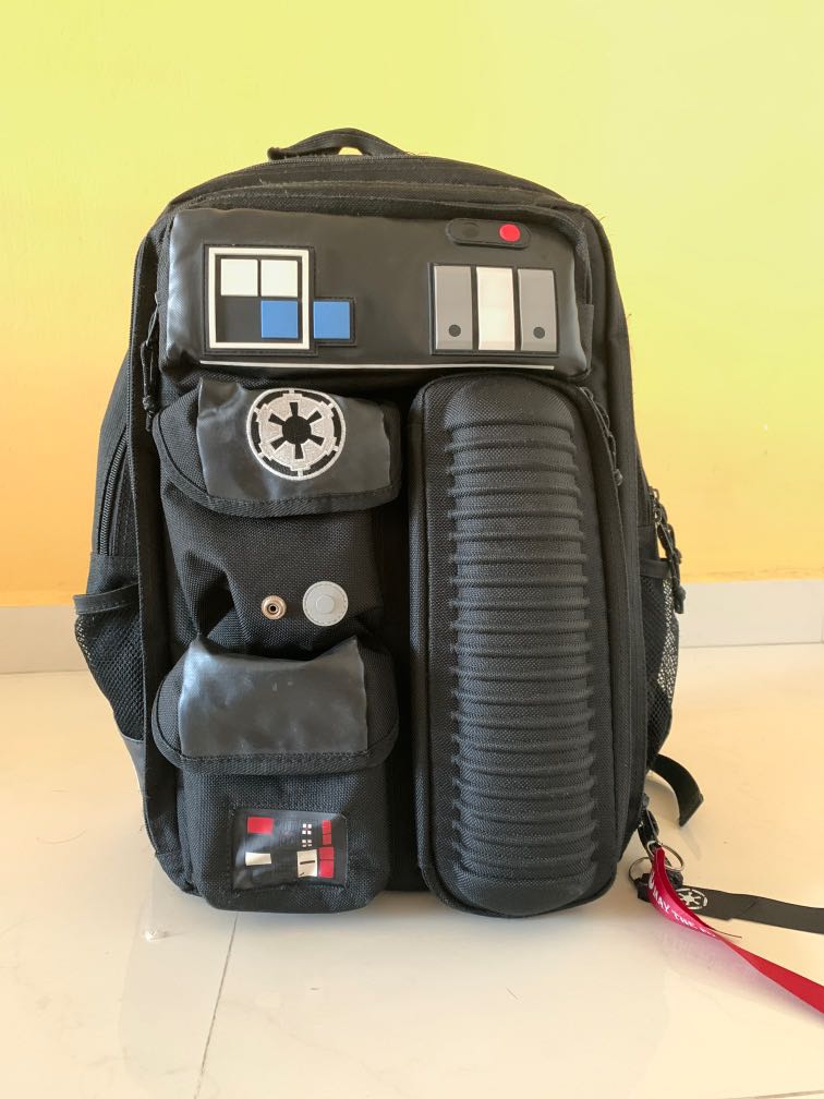 Tie pilot on sale backpack