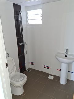 (Category: ) located in . Submitted by jt.000 (Listing ID 1136311653, Image 1). Description: .