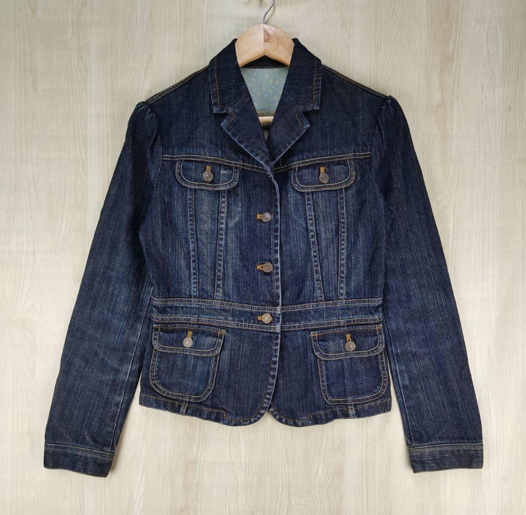 Uniqlo Jaket Jeans Women s Fashion Tops Longsleeves on Carousell