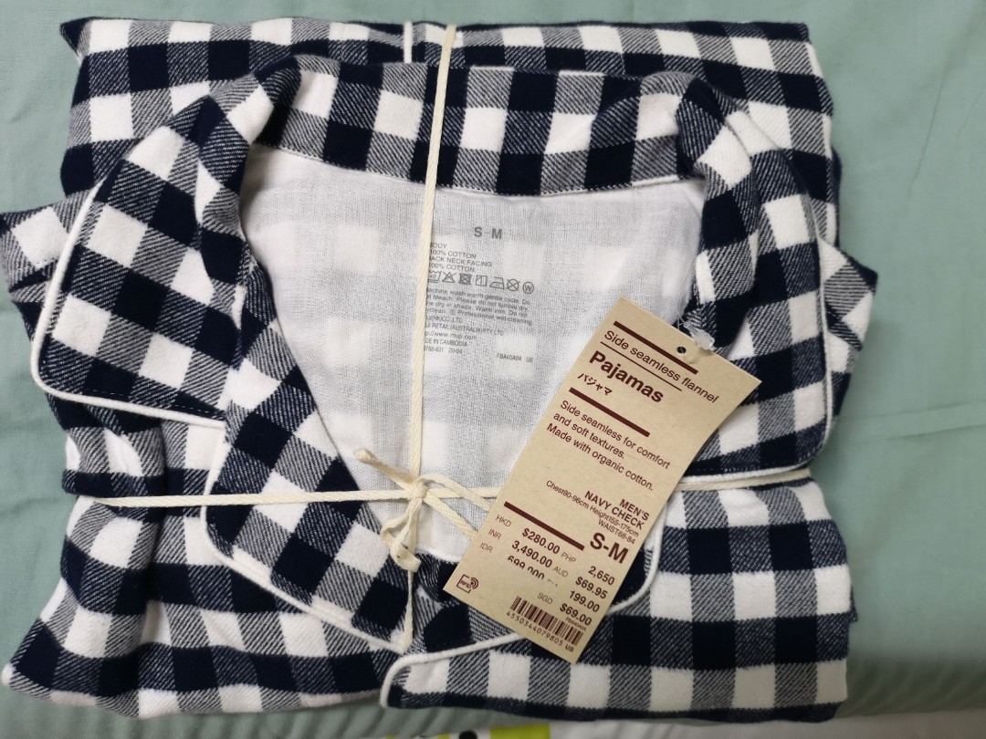 Uniqlo pajamas, Men's Fashion, Tops & Sets, Sleep and Loungewear on Carousell
