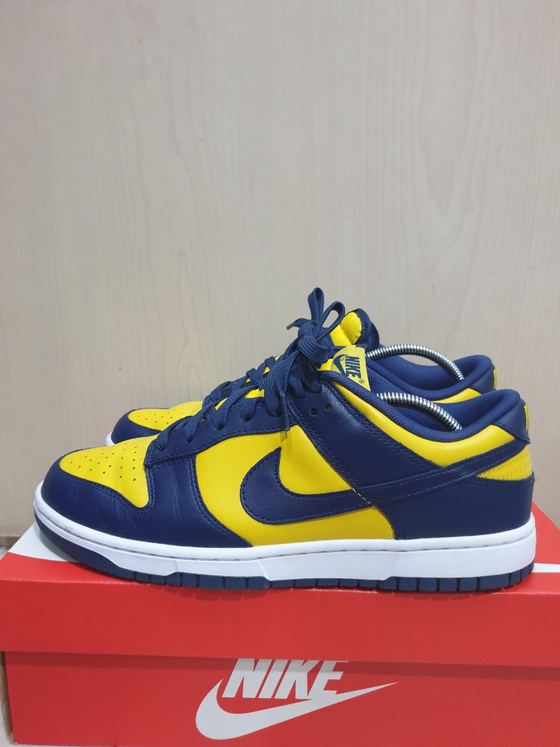 US 9.5) Nike Dunk Low Michigan, Men's 