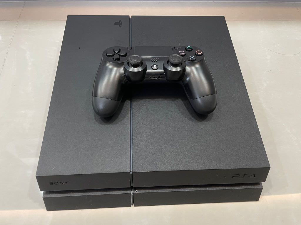 Ps4 for online sale used